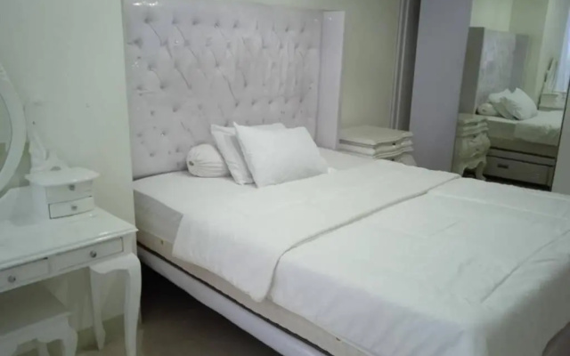 Luxury and Comfort 2 BR Apartment Lavenue Pancoran by Sang Living – Guest Rooms – Jakarta