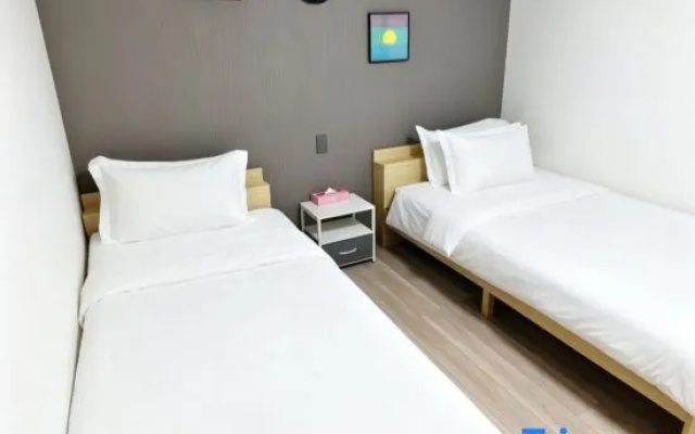 스탠다드 더블 객실 (풀 더블 침대) 사진 2