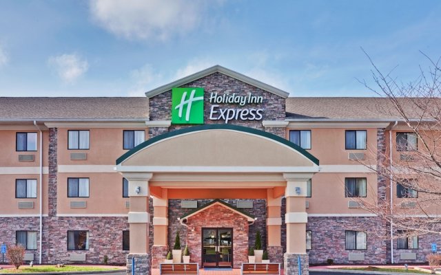 Holiday Inn Express Winfield, an IHG Hotel
