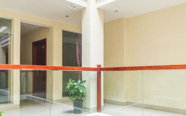 Zhuhailou Hostel