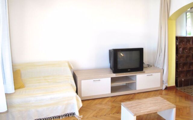 Andriana (SIB225) 13876