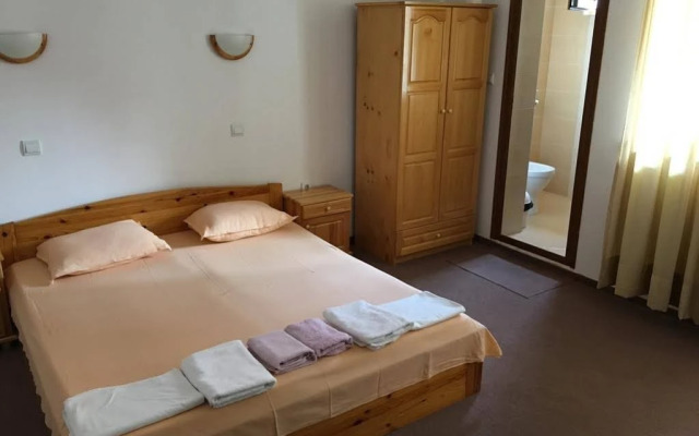 Stoykovi's Guest House