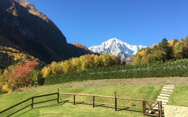 Villaggio delle Alpi