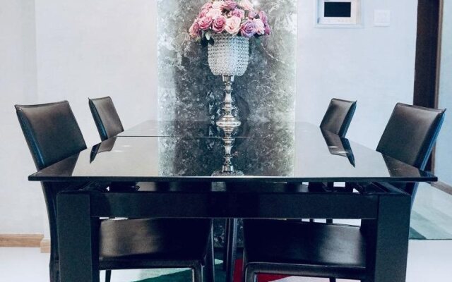 Travelaholic's Homestay