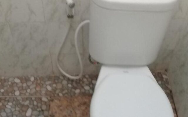 Mahkota Home Stay Full View