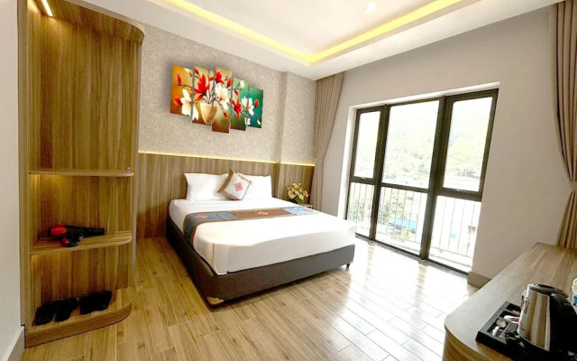 Viet Hoa Hotel & Residence