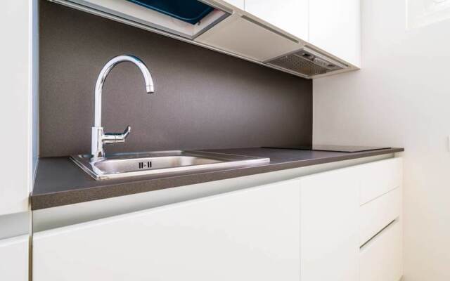 Classy Milanese Stay near Sforza Castle
