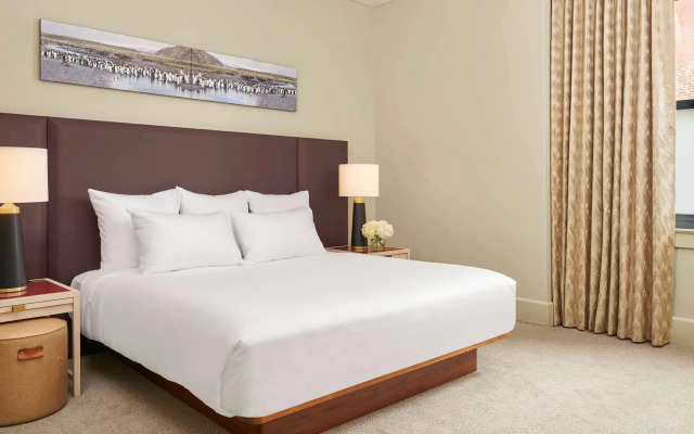Hotel Savoy Kansas City, Tapestry Collection by Hilton