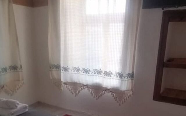 Tas Konak Butik Otel Bungalov