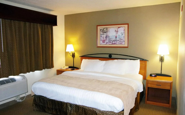Red Lion Inn & Suites Grimes