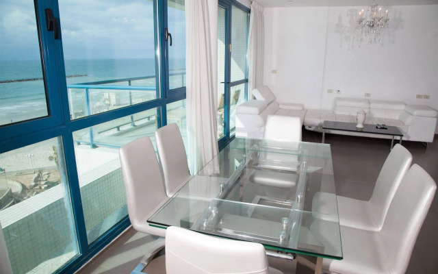 The Sea Apartments Tel Aviv by different locations