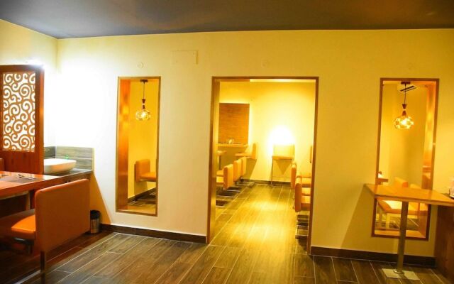 Hotel Kek Grand Park