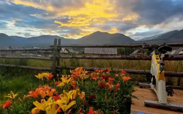 Muye Sijian Homestay