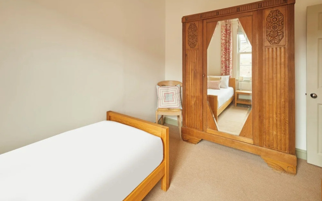 Host Stay St Denys View