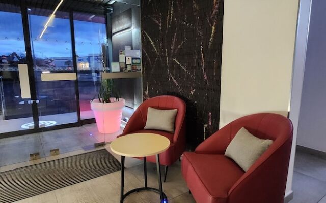 Anaïs Hôtel Bourges Nord  Saint-Doulchard