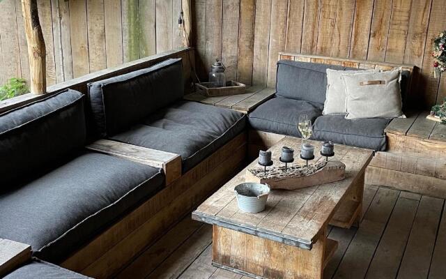 Holiday Home in Bastogne With Bubble Bath