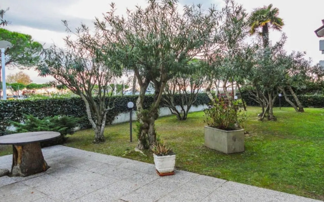 Charming Apartment in a Great Location