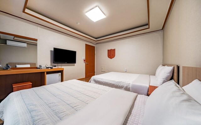 Gangneung Gyeongpodae Interpark