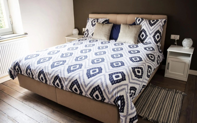 Fantastic holiday home in Spa with bubble bath and sauna