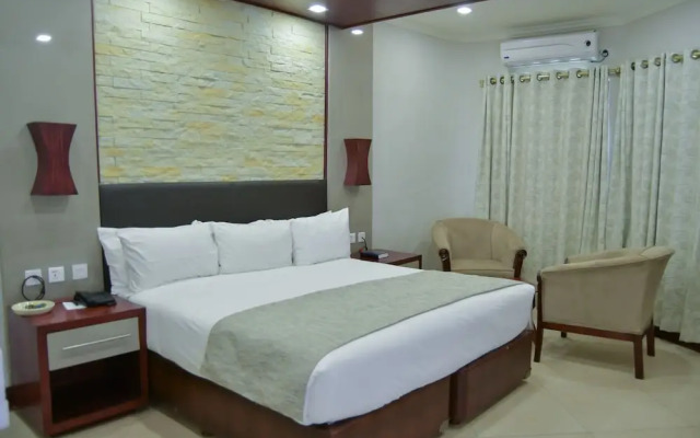Caribbea Bay Resort
