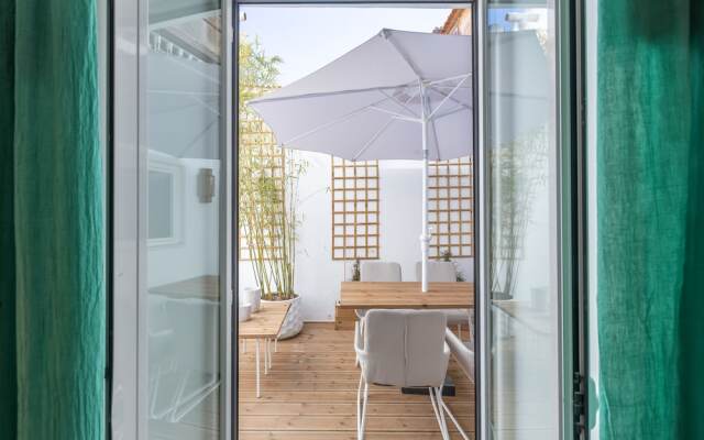 Spirit of East by Lisbon Unique Apartments