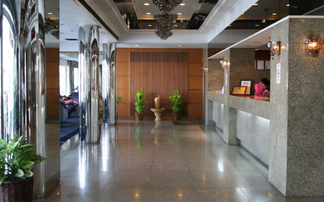 Hatyai Central Hotel