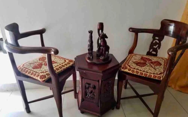 Beautiful 3-bed 2 Bath House at Spur Road Freetown