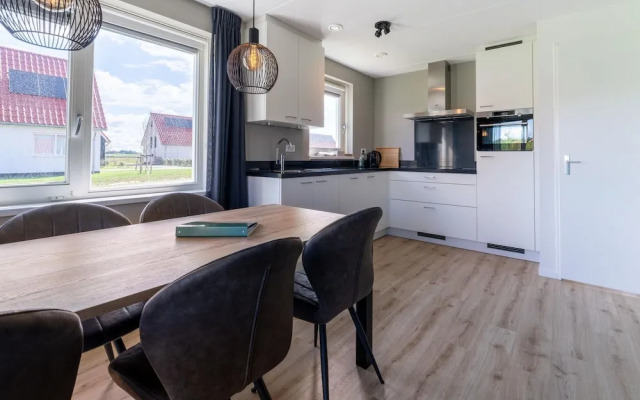 Holiday Home in Scherpenisse With Infrared Sauna