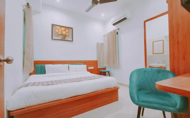 Hotel Lotus Bloom