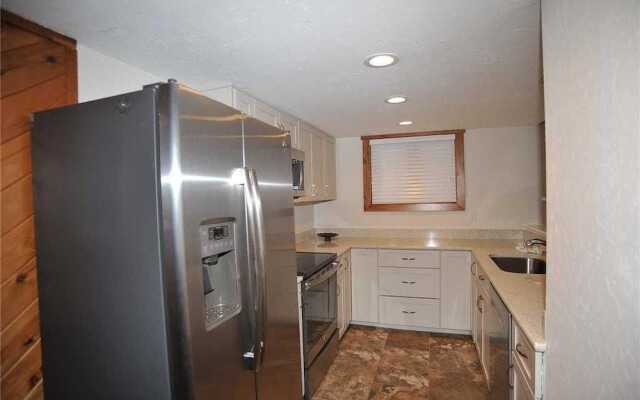 Lances West 6