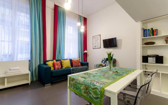 Sara's Apartment