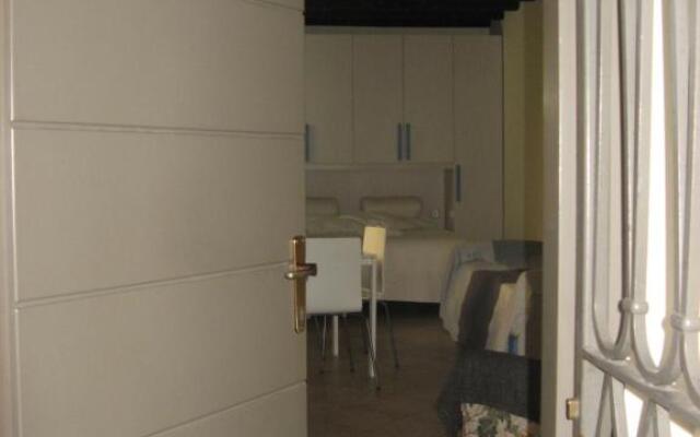 MyRoom Center Flat