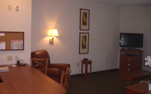 Candlewood Suites Georgetown, an IHG Hotel