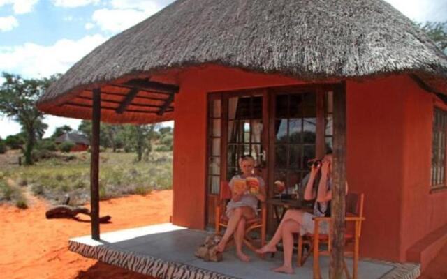 Camelthorn Kalahari Lodge