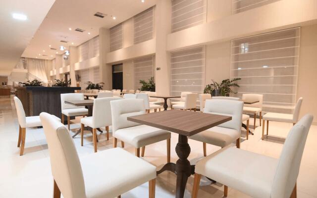 Hotel Samba Linhares