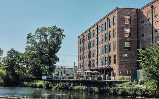 The Loom Hotel, Tapestry Collection by Hilton
