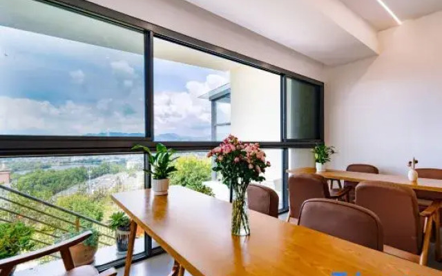 Oxysen Pool Hot Spring Hotel