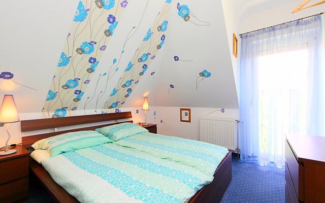 Balaton H614