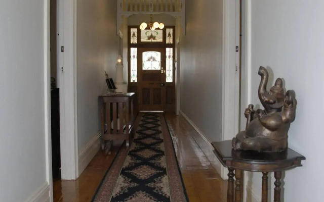 Pelican Sands Bed & Breakfast