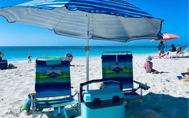 Apartment Condominium Grace Bay Beach
