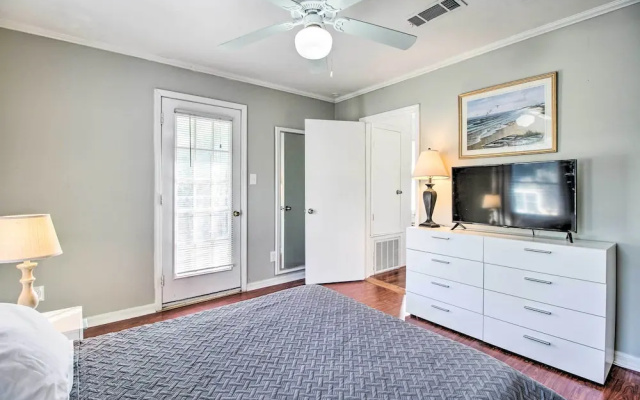Family-friendly Savannah Vacation Rental w/ Decks!