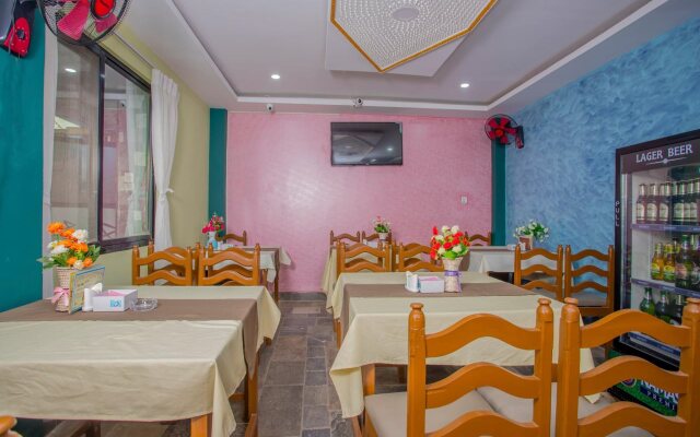 OYO 265 Hotel Black Stone