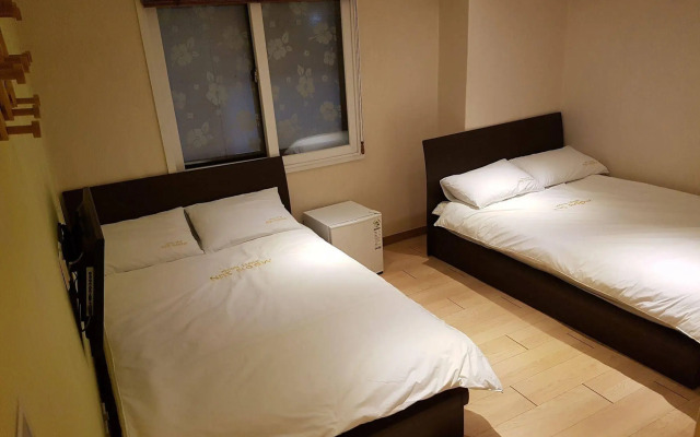 Moon Sun Guesthouse