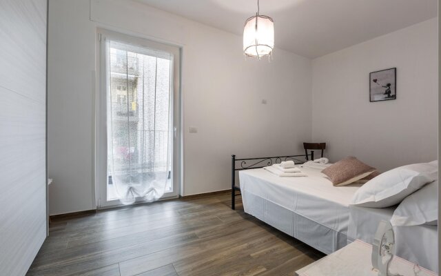 3182 Conteduca Apartment by Barbarhouse
