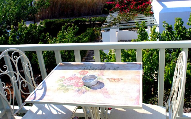 Drios Paros Luxury Hotel