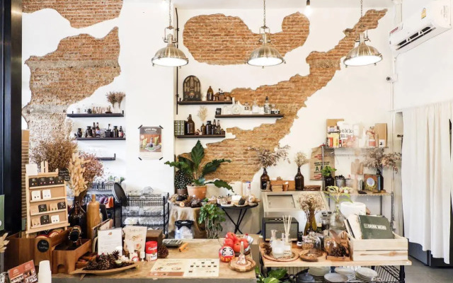 The Old City Wall Inn