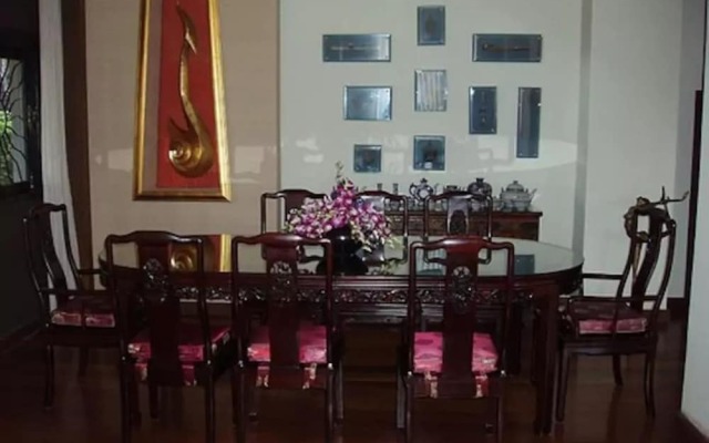 5 Bedroom Oceanview Pool Villa