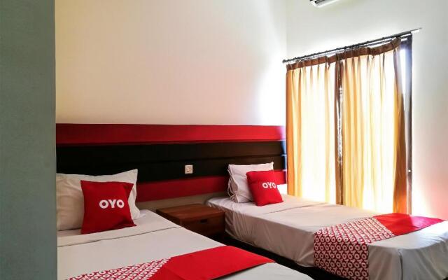 Hotel O Ari Beach Inn