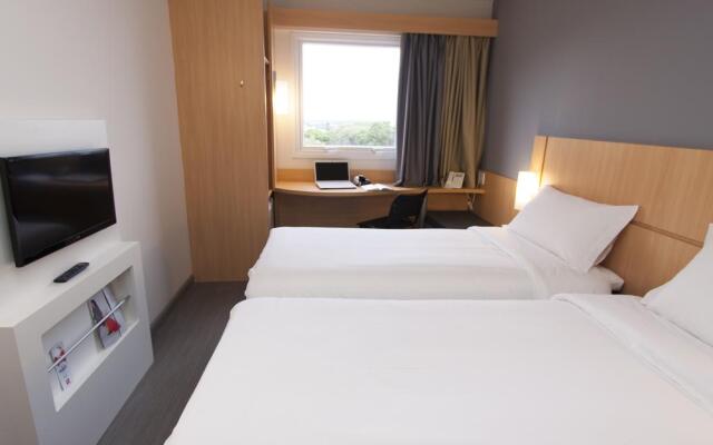 Ibis Cascavel