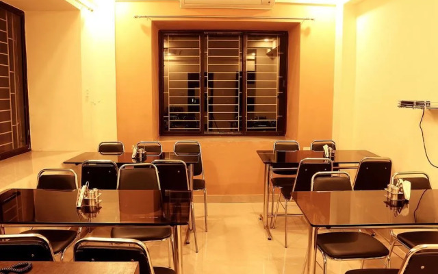 Hotel Victoria Inn by OYO Rooms